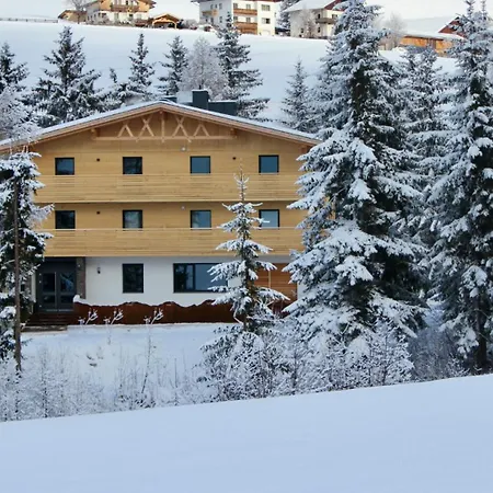 Appartementhaus Bergkristall 4* Kartitsch