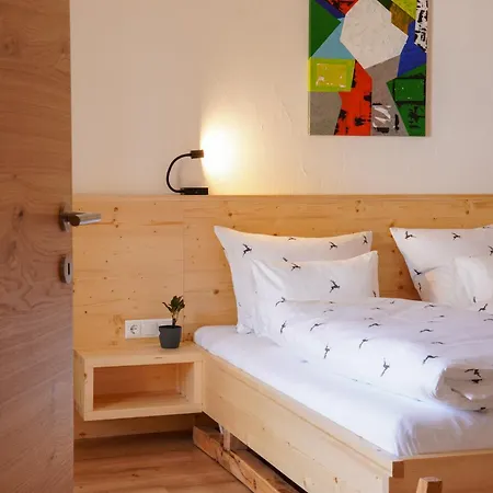 Appartementhaus Bergkristall Apart Otel