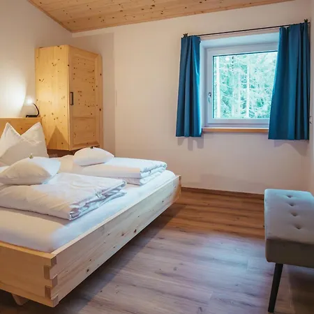 Appartementhaus Bergkristall 4*